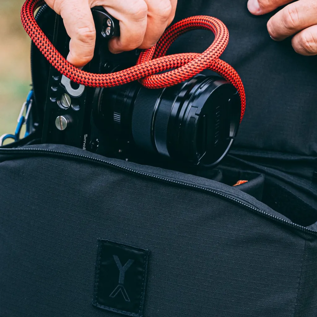 XSRCI w ShoulderStrap_4.webp